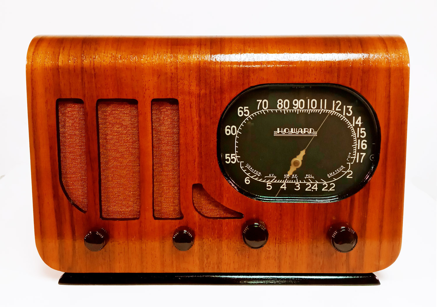 65 Vintage and Antique Radios For Sale 